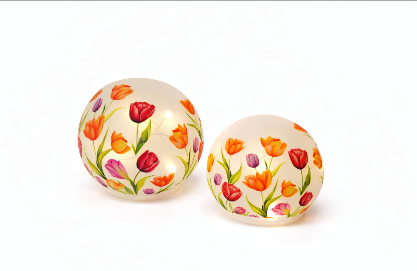 LED Deko-Lichtkugel „Tulpentraum“ – warmweiß, batteriebetrieben