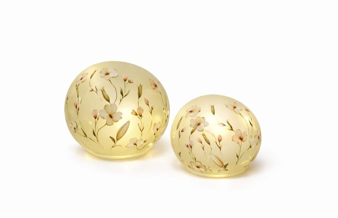 LED Kugel „Blütentraum“ - Batterie betrieben